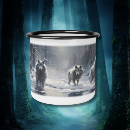 Stunning wolf pack mug, featuring a breathtaking snowy landscape and majestic wolves, this enamel mug is a must-have for nature lovers and wildlife enthusiasts